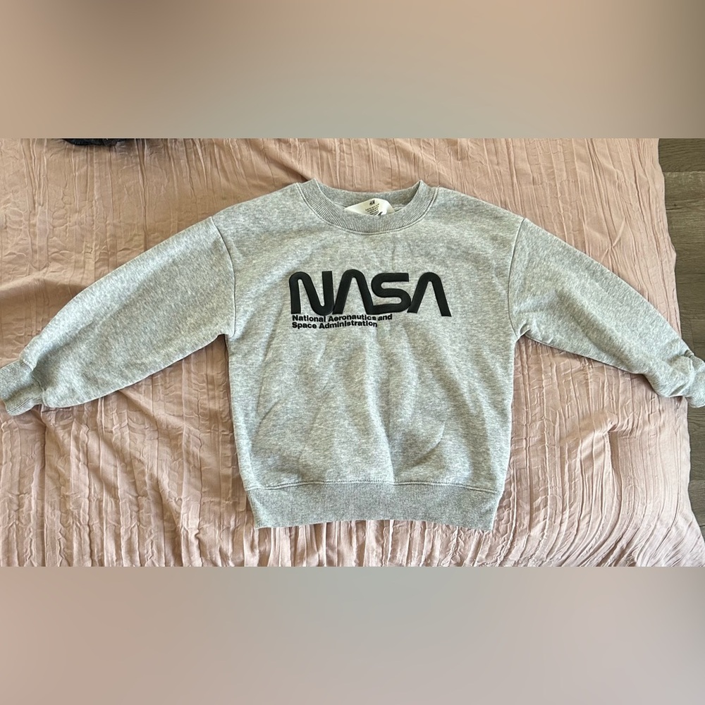 5T NASA boys h&m sweatshirt - new